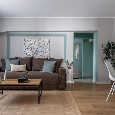 Holt - Sublime Minty Green 1Br On The Park Bucarest Exterior foto